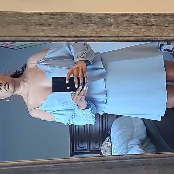 Dress - Picture 2 of 9